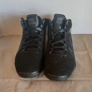 Nike Air Visi Pro 4 Men' Size 12 Black Suede Baske